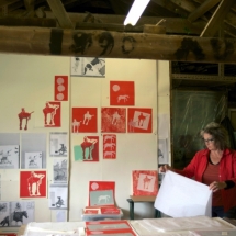 Sandy Sykes in studio